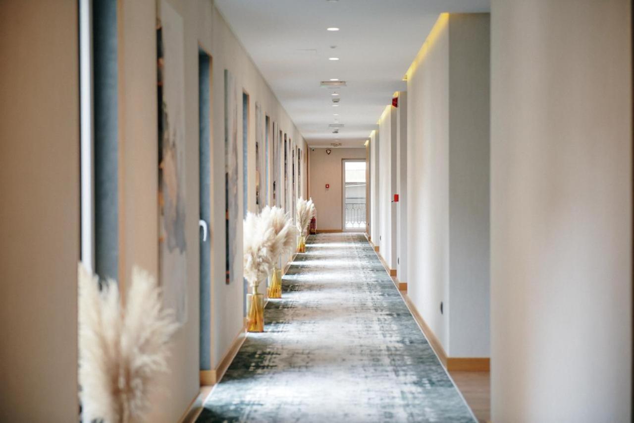 Richmond Hotel 科尔察 外观 照片