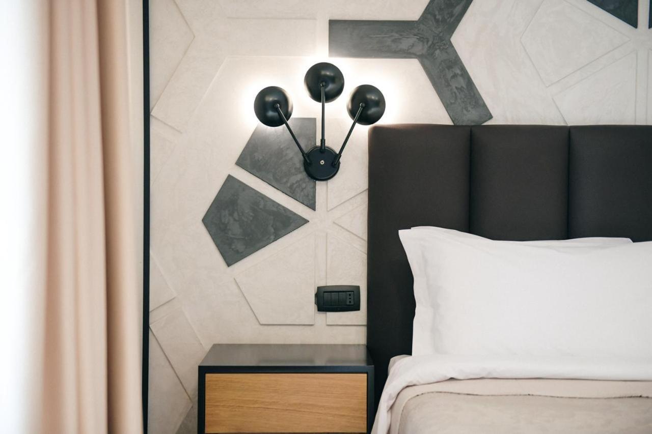 Richmond Hotel 科尔察 外观 照片